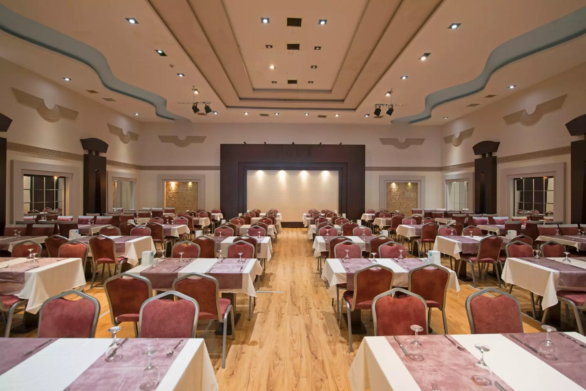 کلاب نکست این مارماریس